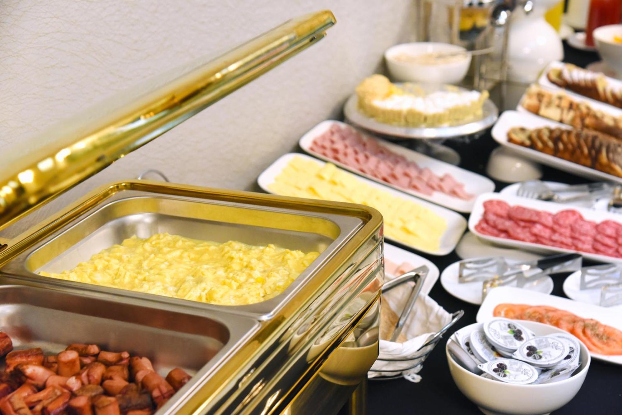 Hotel Hw Express Сантьяго Экстерьер фото